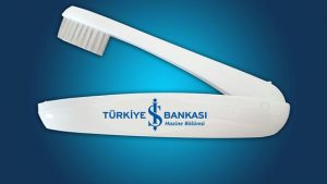 USTURA DİŞ FIRÇASI